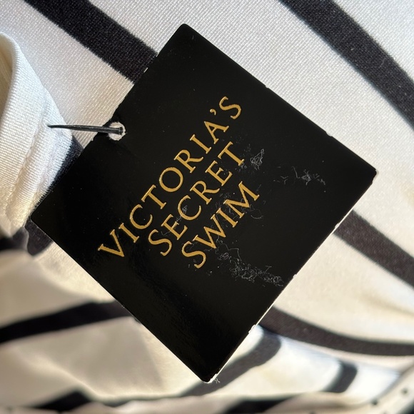 Victoria's Secret Swim Bikini Top Underwire Push-up Women's Bra Size 36D NWT - Picture 4 of 5